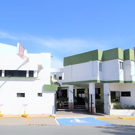 Hotel Laguna Inn Torreón Esterno foto