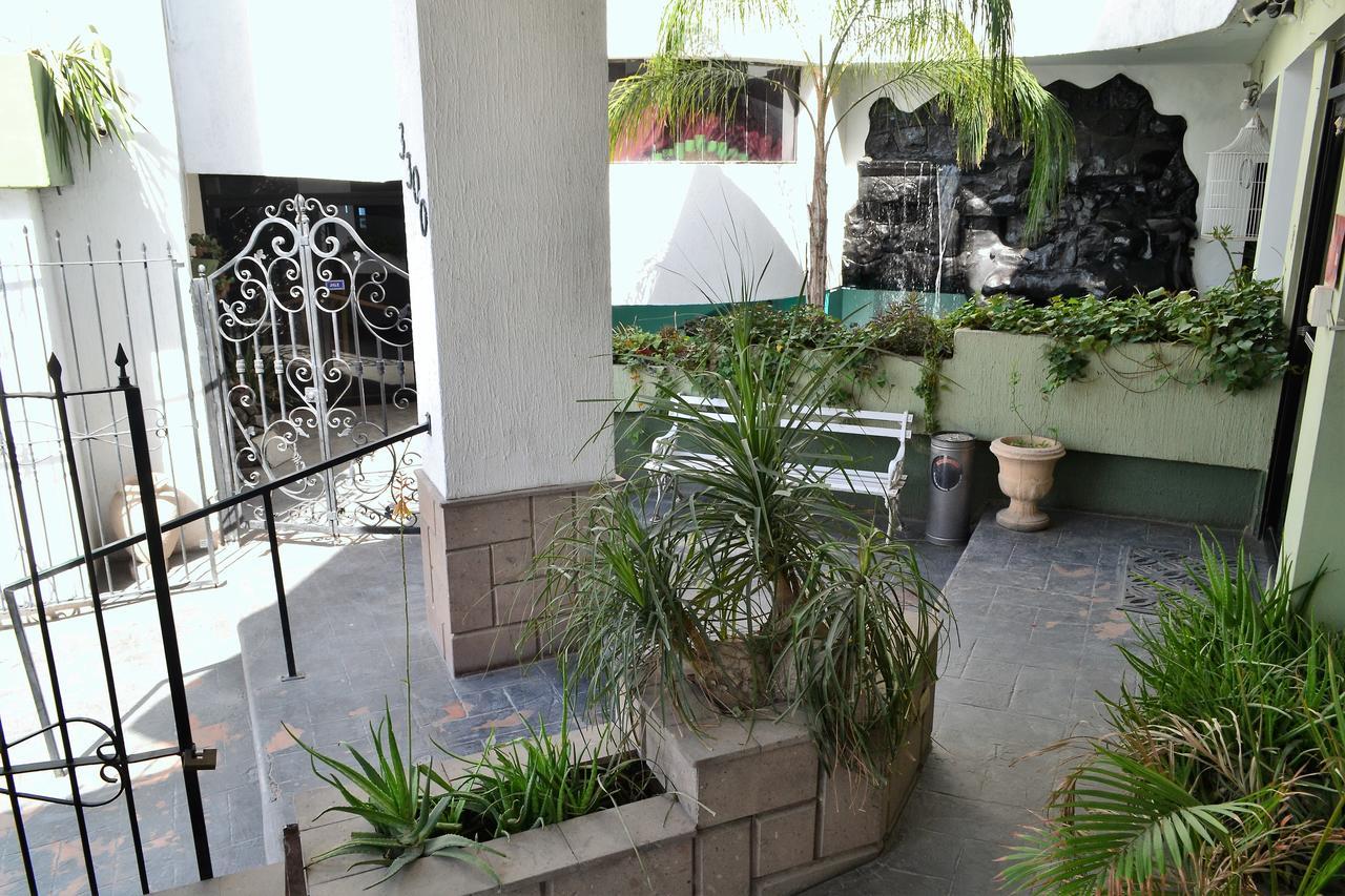 Hotel Laguna Inn Torreón Esterno foto